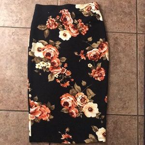 Floral print pencil skirt